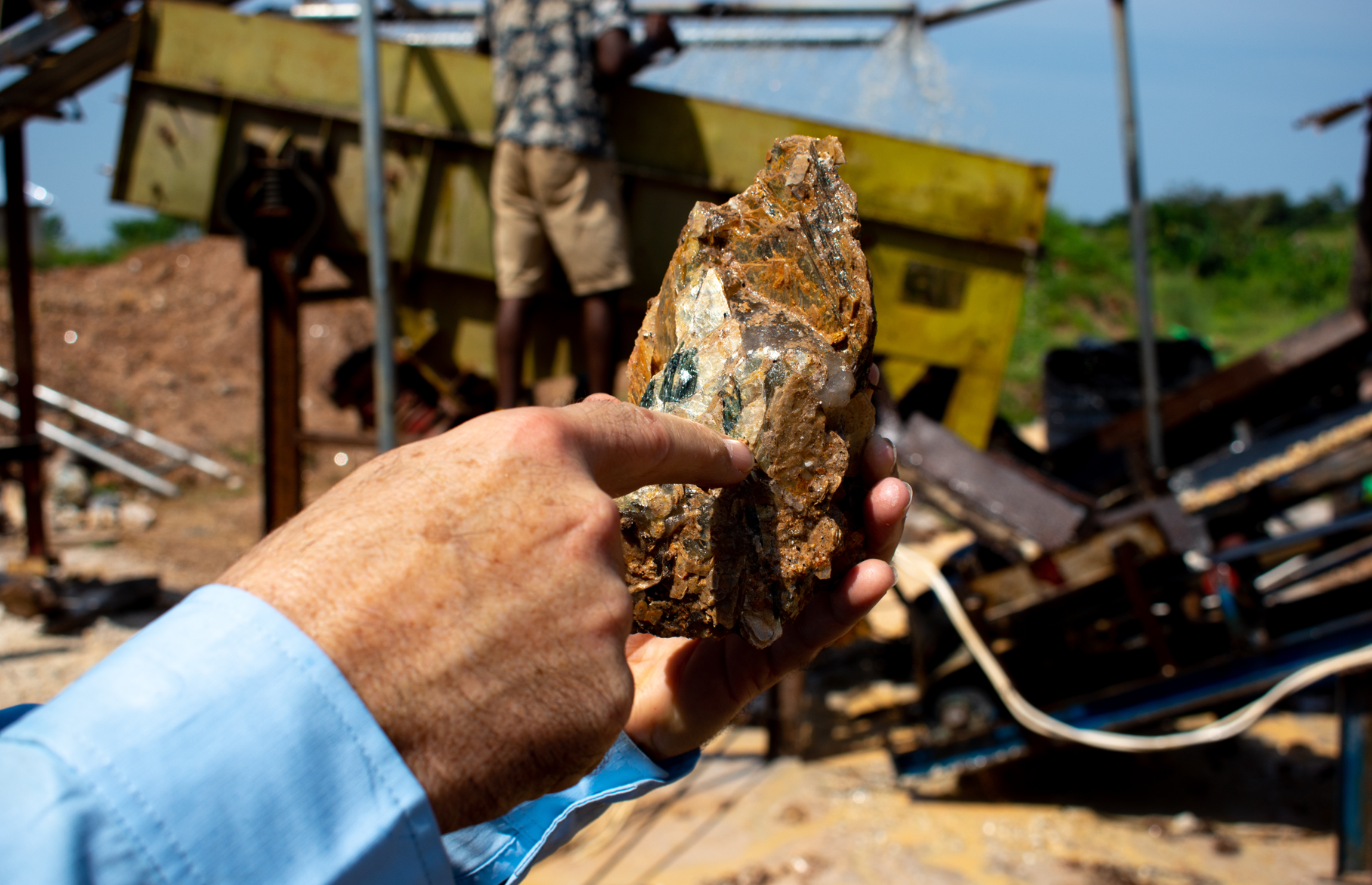 Tourmaline in Quartz Rock